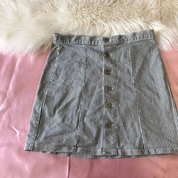 Brandy Melville ( John Galt ) skirt - Picture 1 of 7